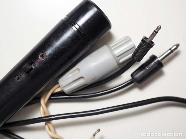 Antig&uuml;edades: Antiguo micr&oacute;fono y conector de audio - Foto 3