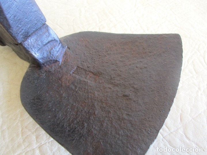Antig&uuml;edades: antigua azuela para hacer botas carpintero - Foto 4
