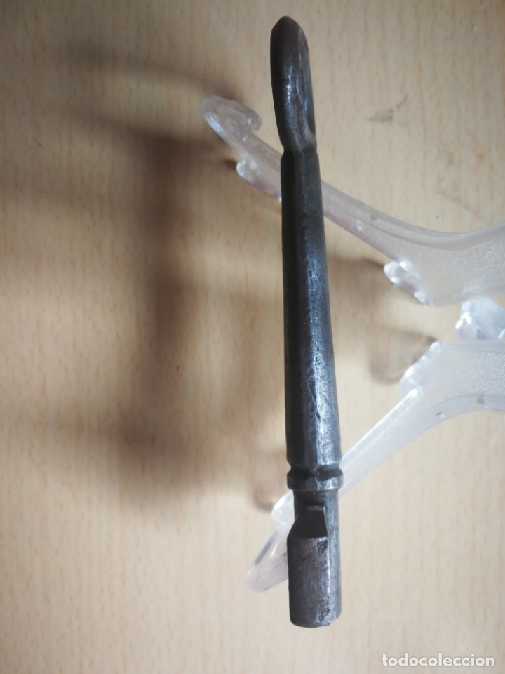 Antig&uuml;edades: LLAVE S XVIII EN FORJA - Foto 4