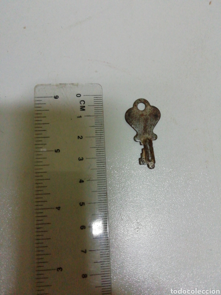 Antig&uuml;edades: Llave para maleta antigua - Foto 1