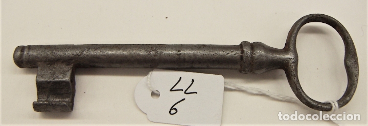Antig&uuml;edades: VIEJA LLAVE DE HIERRO 11,5 CM - Foto 1
