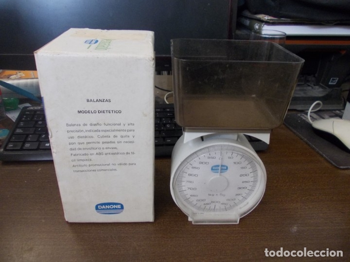 Antig&uuml;edades: Balanza modelo diet&eacute;tico Danone, con su caja original - Foto 1