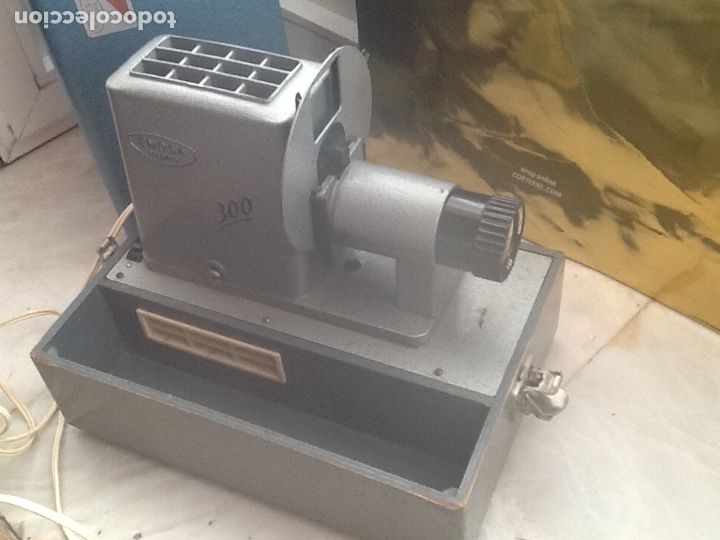 Antig&uuml;edades: PROYECTOR DE DIAPOSITIVAS ENOSA 300 - Foto 4