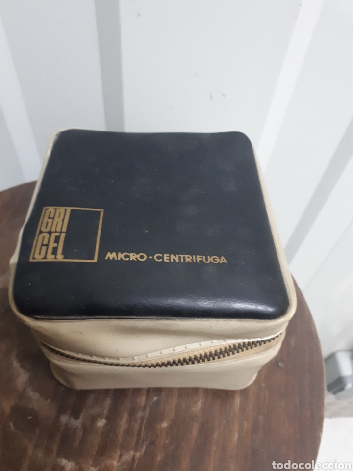 Antig&uuml;edades: Microcentrifugadora grisel funcionando, con un tubo - Foto 3