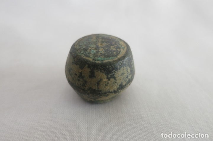 Antig&uuml;edades: ponderal forma de barril 59,6 gr - Foto 2