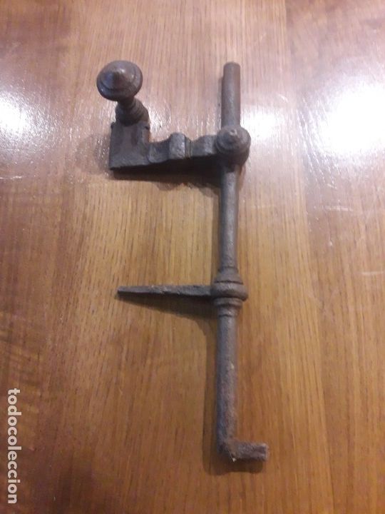 Antig&uuml;edades: Falleba forja - Foto 1