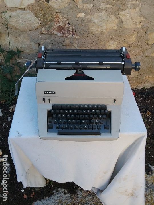 Antig&uuml;edades: Maquina de escribir Facit - Foto 3