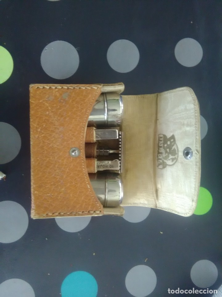 Antig&uuml;edades: Estuche con utensilios para afeitarse - Foto 1