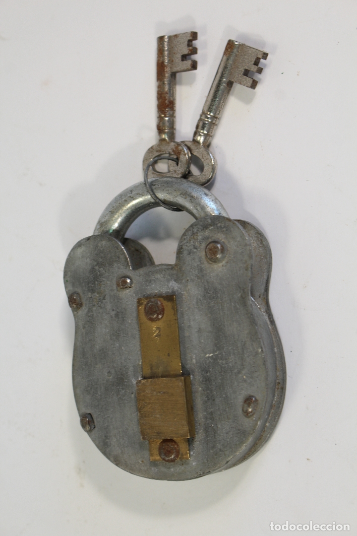 Antig&uuml;edades: candado metal y laton con 2 llaves - Foto 2