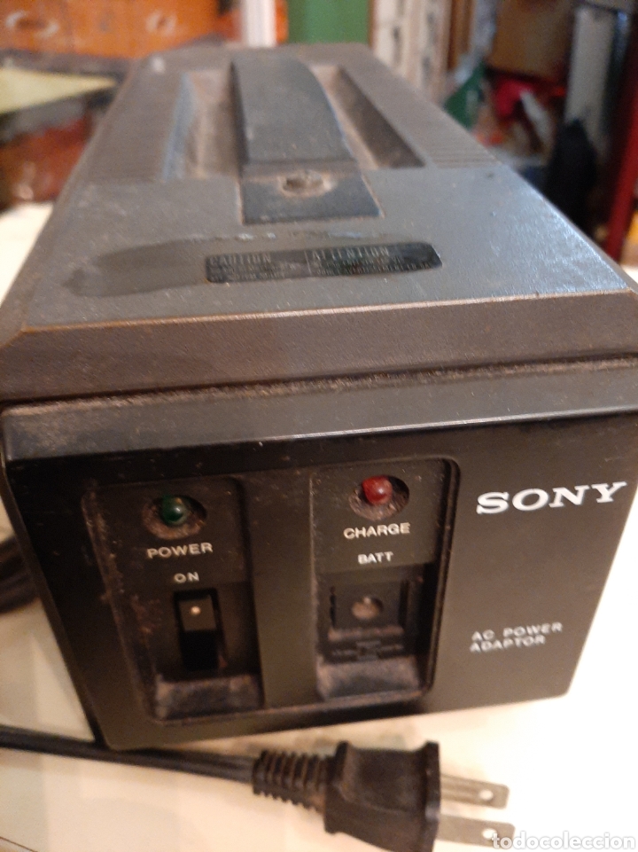 Antig&uuml;edades: Sony adaptador AC 300 C - Foto 4