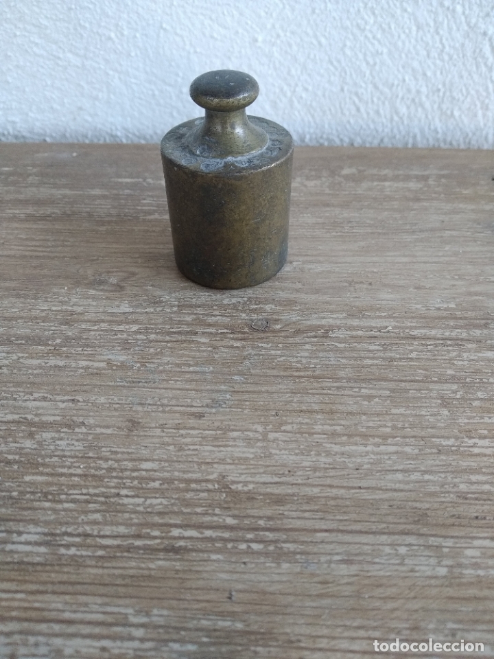 Antig&uuml;edades: Peso de bronce de 200 gramos - Foto 1