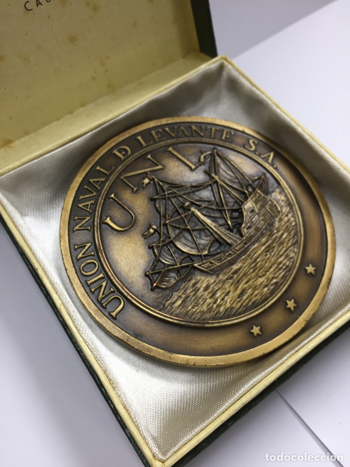 Antig&uuml;edades: Medalla de bronce de UNI&Oacute;N NAVAL D LEVANTE S.A. - Foto 3