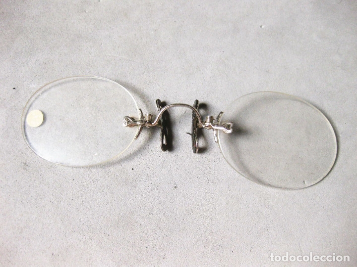 Antig&uuml;edades: Impertientes o gafas de sujetar en la nariz. - Foto 1