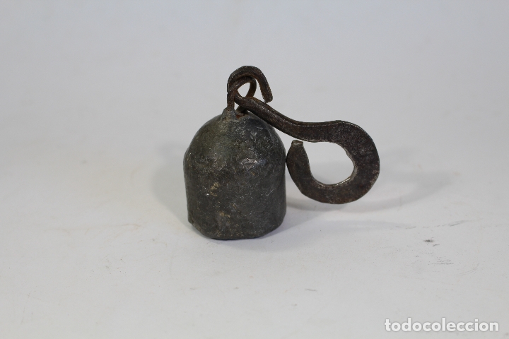 Antig&uuml;edades: PILON PARA ROMANA PESA - Foto 1