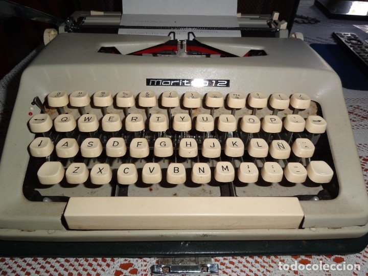 Antig&uuml;edades: Maquina de escribir MARITSA 12 - Foto 1