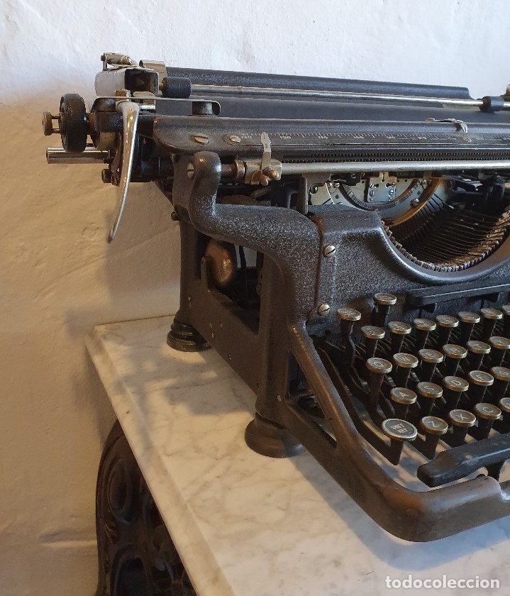 Antig&uuml;edades: MAQUINA DE ESCRIBIR UNDERWOOD - Foto 3