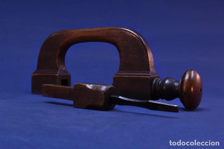 Antig&uuml;edades: Antiguo atornillador de madera - Foto 6