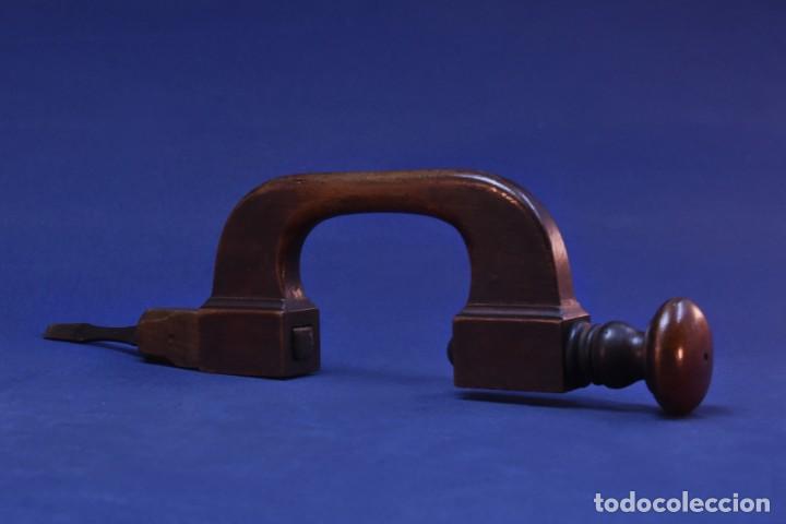 Antig&uuml;edades: Antiguo atornillador de madera - Foto 7
