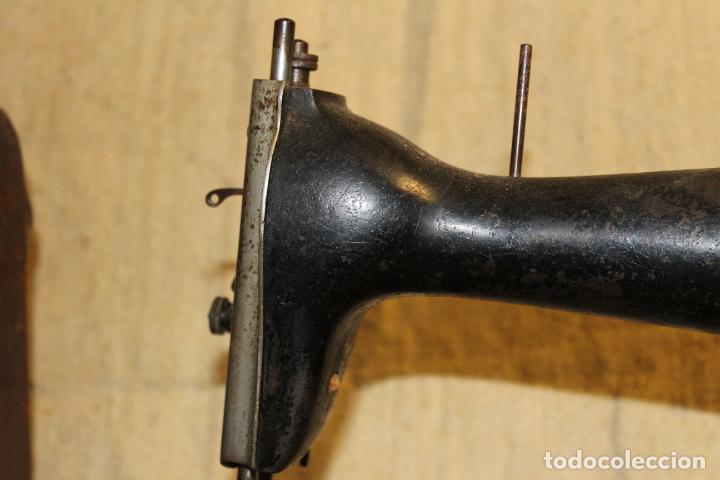 Antigüedades: maquina de coser con caja - Foto 5 - 264308380