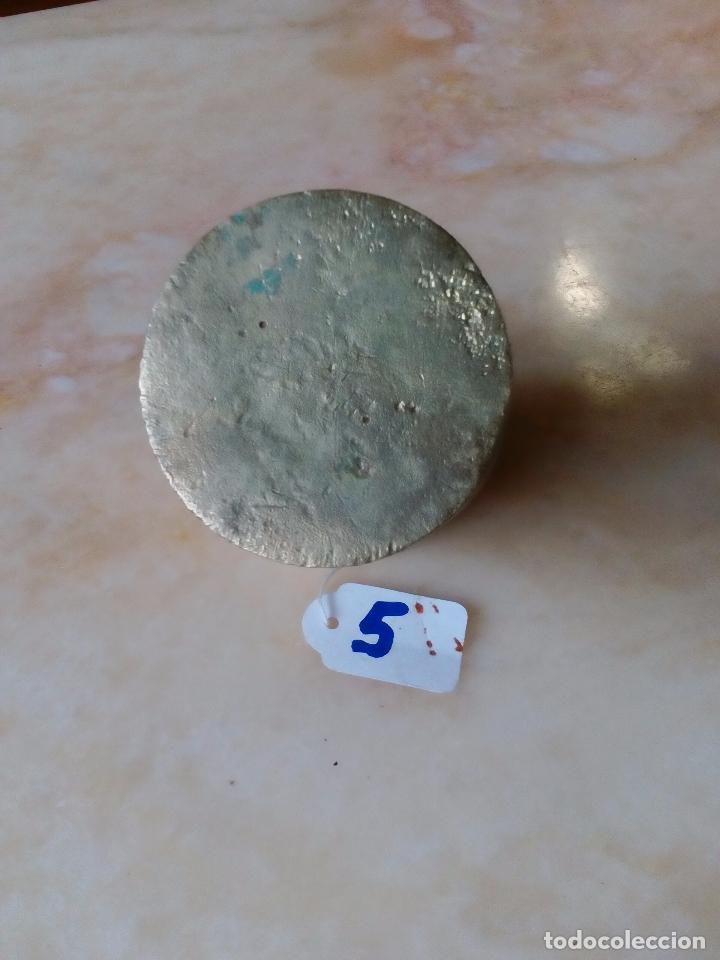 Antig&uuml;edades: PESA DE BRONCE DE 2 KGS. - Foto 2