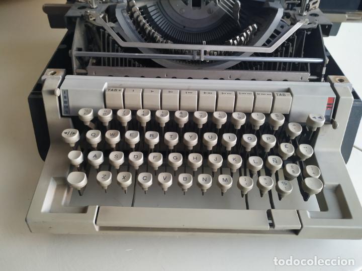 máquina de escribir olivetti línea 98. años 80 - Comprar Máquinas de ...
