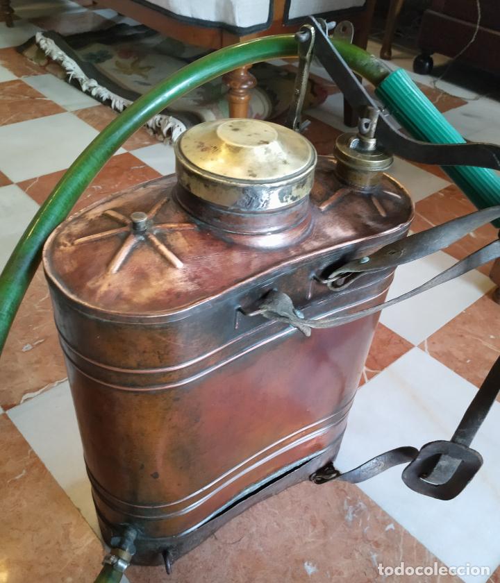 Antig&uuml;edades: MAQUINA SULFATADORA EN COBRE - Foto 1