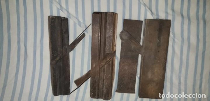 Antig&uuml;edades: Lote  de 4 herramientas de carpinteria - Foto 2