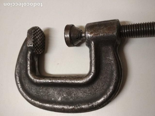 Antig&uuml;edades: ANTIGUO SARGENTO ACERO FORJADO UNE - Foto 1