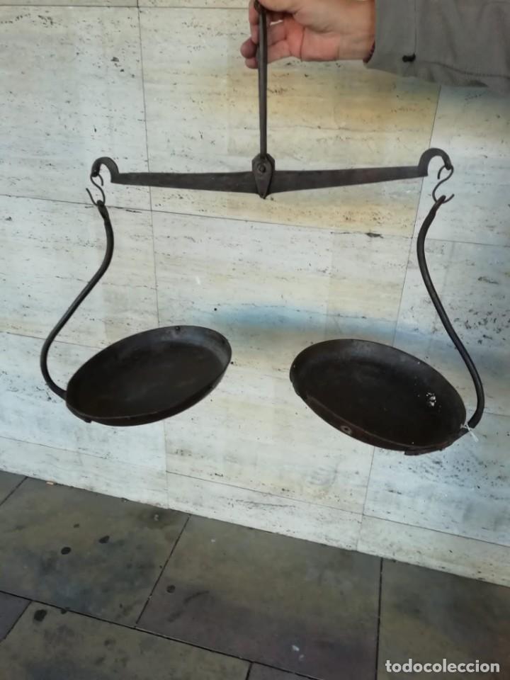 Antig&uuml;edades: B&aacute;scula de panadero - Foto 1