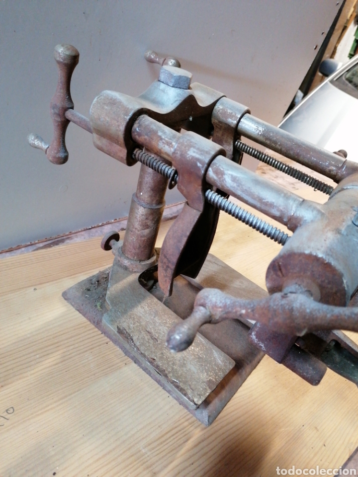 Antig&uuml;edades: M&aacute;quina reparar calzado - Foto 2