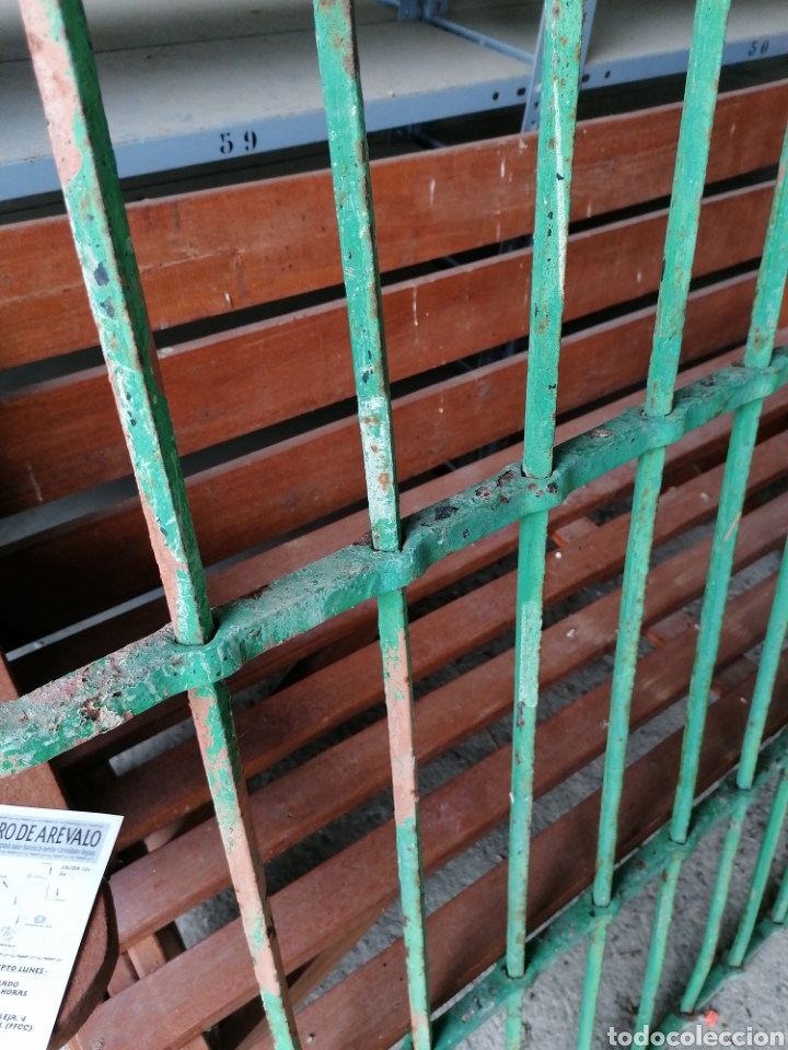 Antig&uuml;edades: Reja de forja antigua - Foto 2