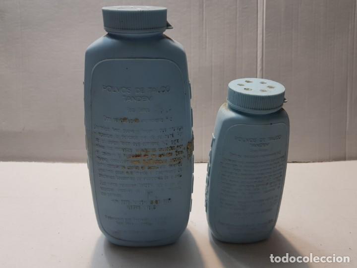 Antig&uuml;edades: Botes antiguos de polvos de Talco TANDEM llenos - Foto 2