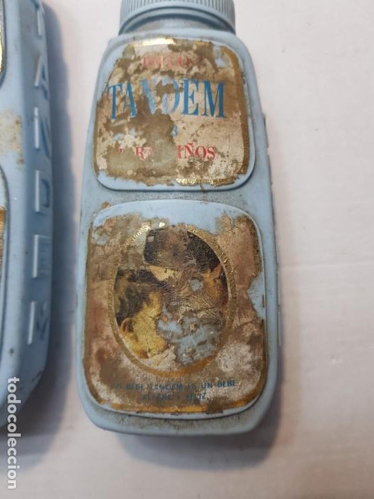 Antig&uuml;edades: Botes antiguos de polvos de Talco TANDEM llenos - Foto 6