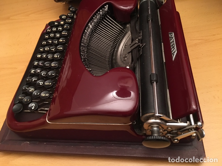 Antig&uuml;edades: M&aacute;quina de escribir PATRIA - Foto 4