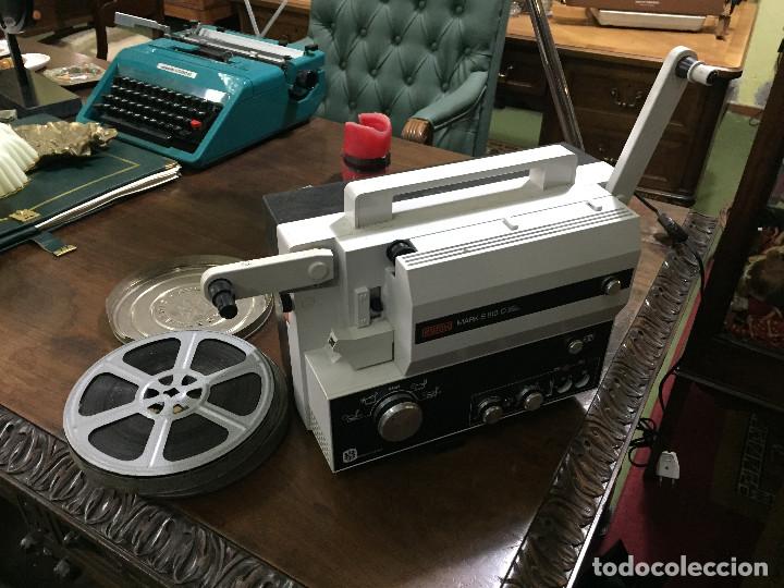 Antig&uuml;edades: Proyector a&ntilde;os 70 - Foto 2