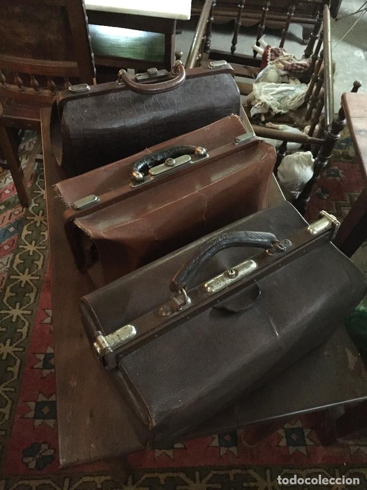 Antig&uuml;edades: Maletines de visita m&eacute;dica. A consultar. - Foto 1