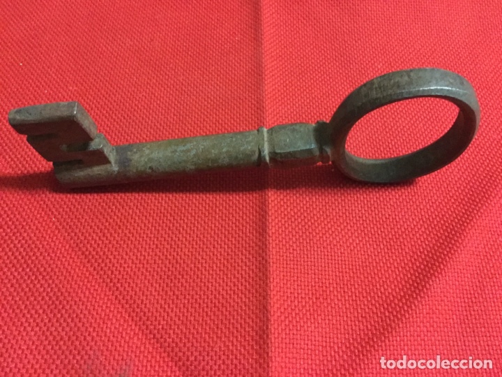 Antig&uuml;edades: LLAVE MUY ANTIGUA EN HIERRO FORJADO - Foto 2