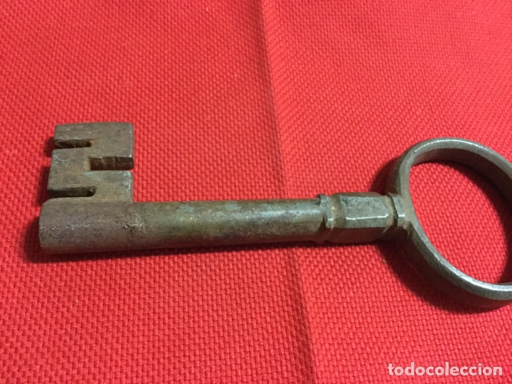 Antig&uuml;edades: LLAVE MUY ANTIGUA EN HIERRO FORJADO - Foto 3