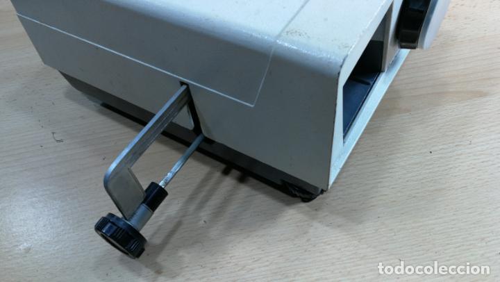 Antig&uuml;edades: ANTIGUO PROYECTOR CREO QUE DE DIAPOSITIVAS - Foto 33