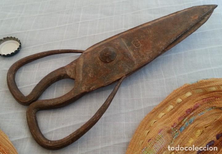 Antig&uuml;edades: Tijeras de esquilar. Centenarias - Foto 1