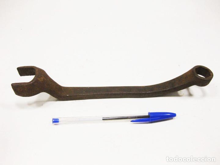 Antig&uuml;edades: Llave de Autom&oacute;vil Ford Modelo T o Modelo A. - Foto 3