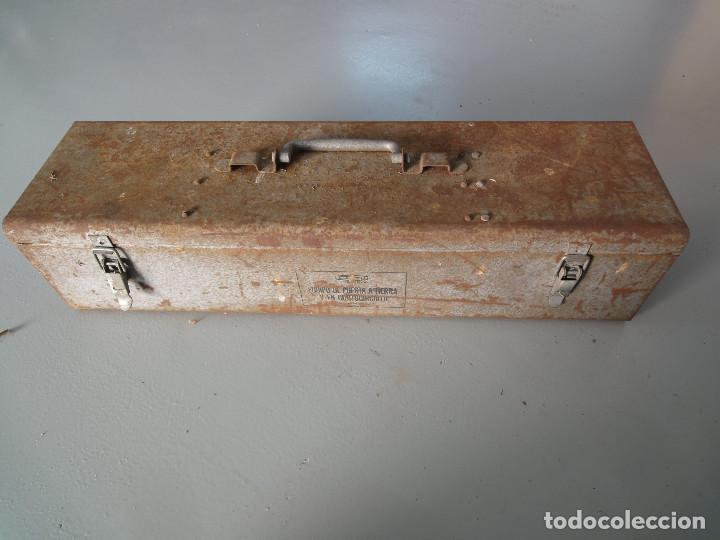 caja de herramientas carpinteria antigua con 31 - Compra venta en  todocoleccion