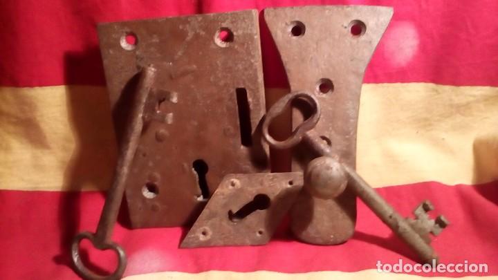 Antig&uuml;edades: CERRADURA FORJA + LLAVE . - Foto 8
