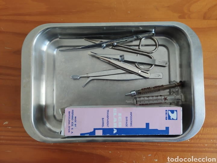 Antig&uuml;edades: BATEA O BANDEJA CON INSTRUMENTAL MEDICO - Foto 10