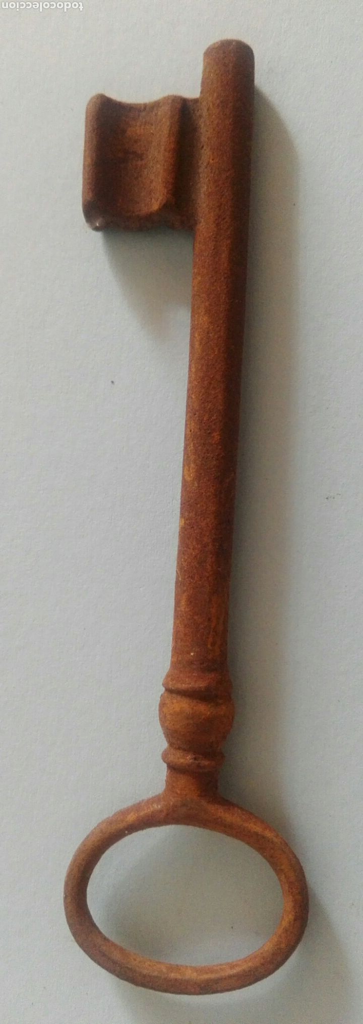 Antig&uuml;edades: Llave Antigua Hierro 10,5 cent&iacute;metros - Foto 2