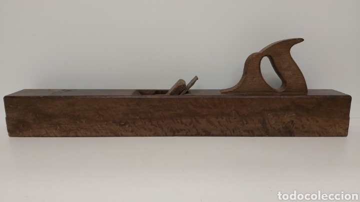 Antig&uuml;edades: Cepillo garlopa 65cm - Foto 1