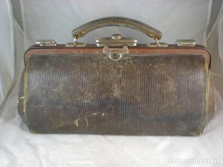 Antig&uuml;edades: Antiguo Maletin de Medico - 40cm - Foto 3