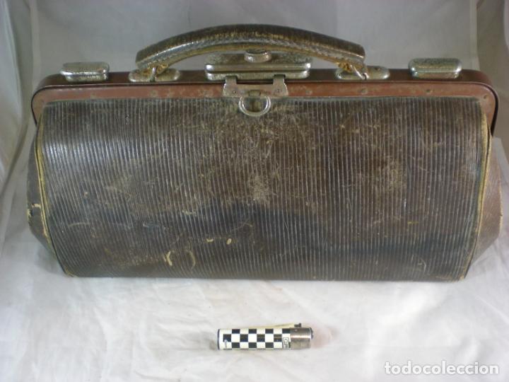 Antig&uuml;edades: Antiguo Maletin de Medico - 40cm - Foto 5