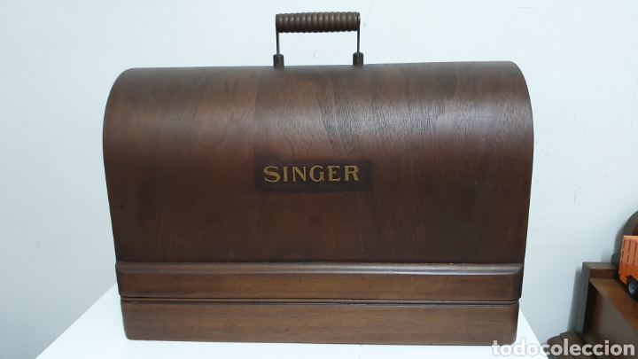 Antig&uuml;edades: M&aacute;quina de coser Singer. - Foto 6