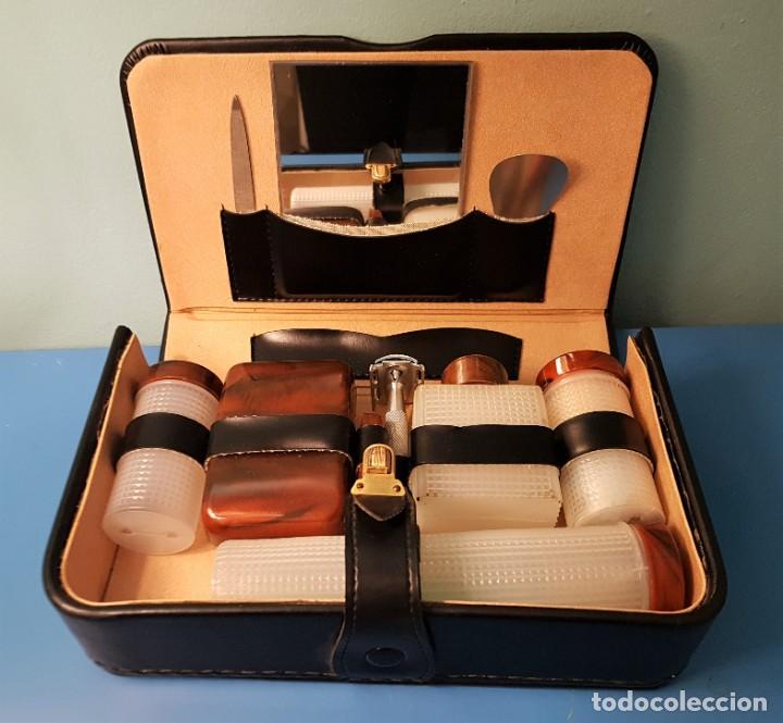 Neceser de viaje caballero, marca jmc **años 60 - Sold through Direct Sale  - 195517465
